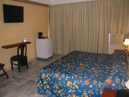Parque Inn Hotel & Suites 코아트사코알코스 외부 사진