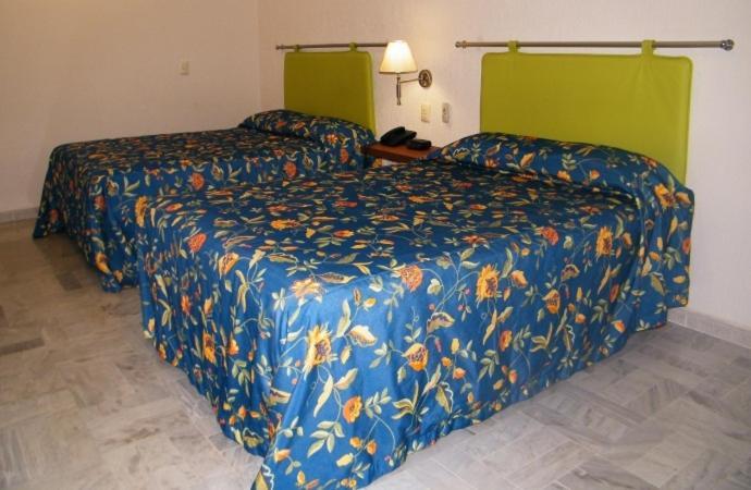 Parque Inn Hotel & Suites 코아트사코알코스 외부 사진