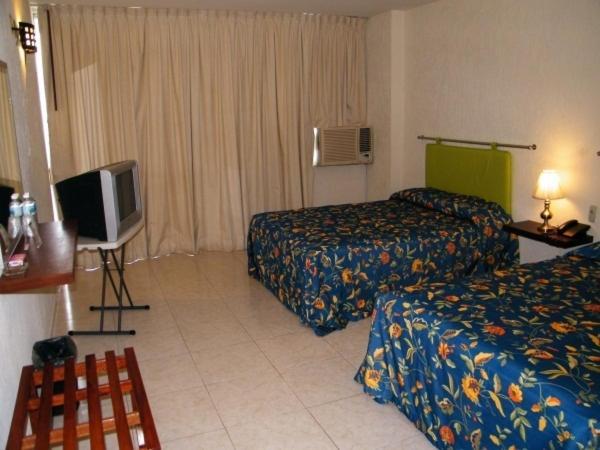 Parque Inn Hotel & Suites 코아트사코알코스 외부 사진